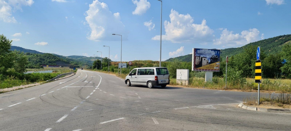 Bilbord PI-019 Pirot