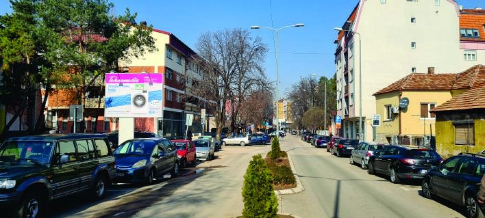 Bilbord PI-025 Pirot
